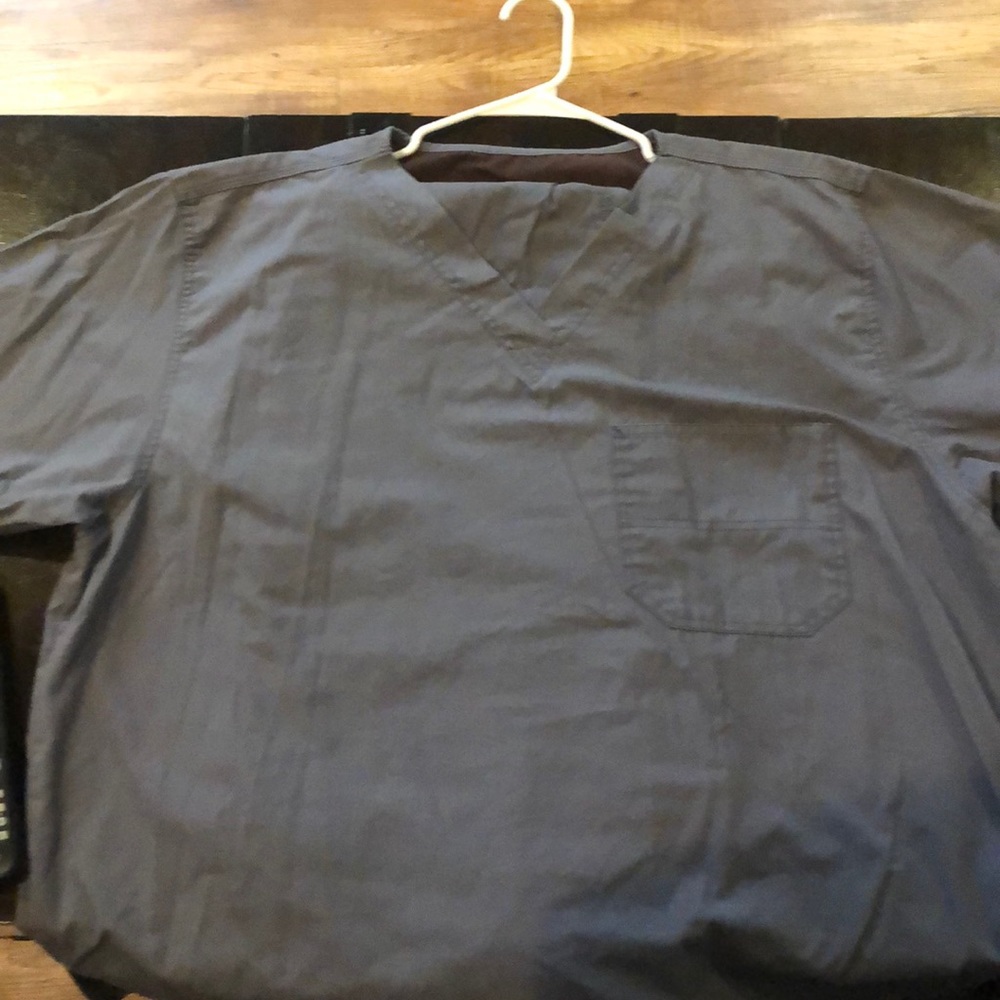 Updated** Carhartt Scrubs XL pants and top 2XL.